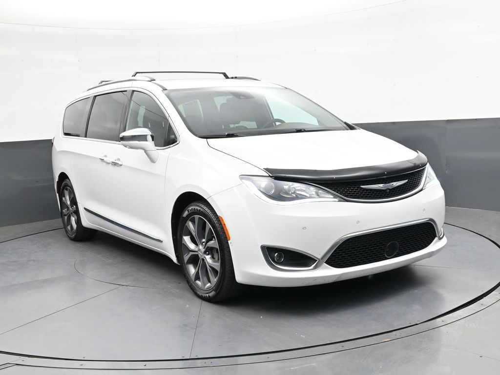 Bright White Clearcoat 2017 Chrysler Pacifica Limited FWD Minivan Front-Wheel Drive 9-Speed Automatic