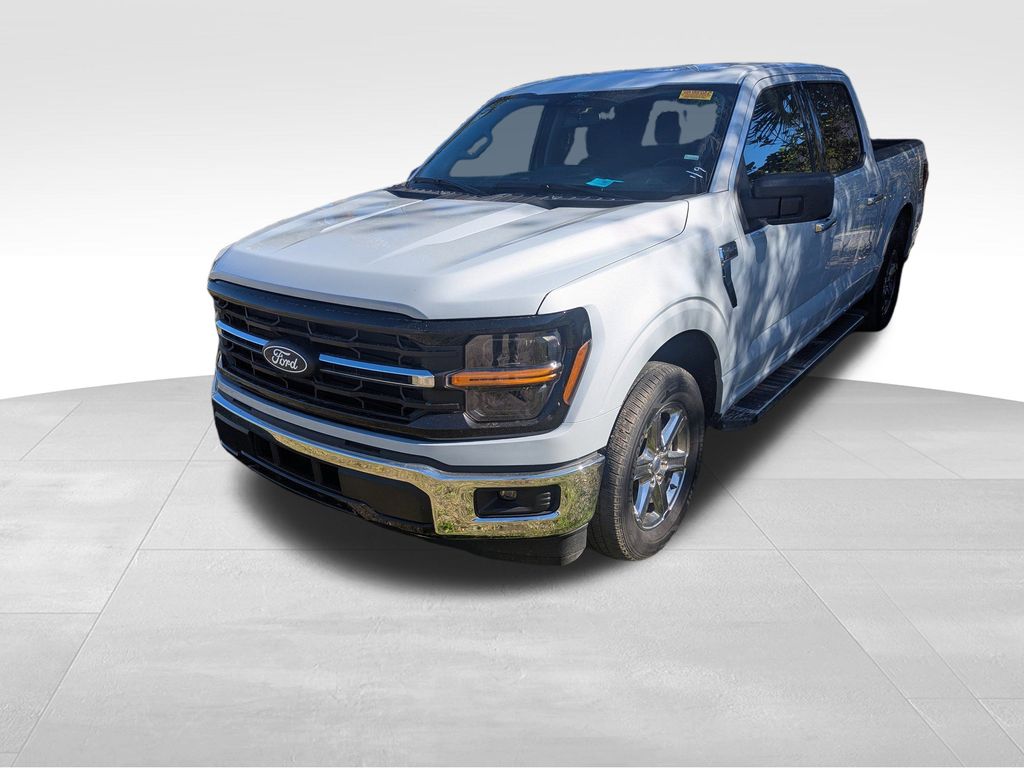 used 2025 Ford F-150 car, priced at $38,692