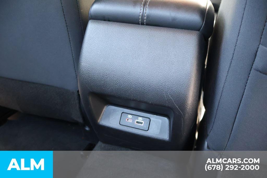 Used 2025 Black Nissan 2.5 SV image 22