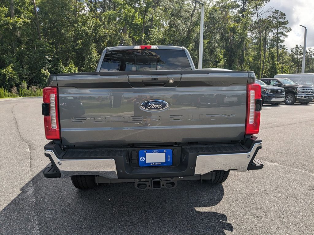 2025 Ford F-250 Super Duty Lariat