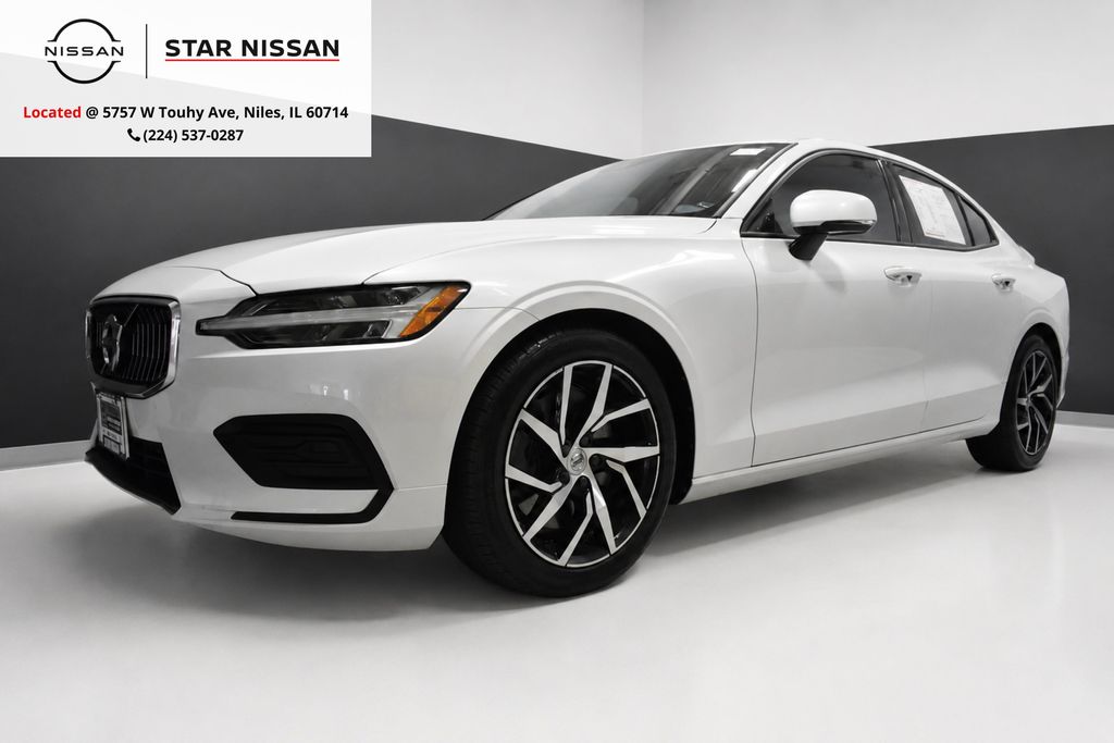 2020 Volvo S60 T6 Momentum AWD