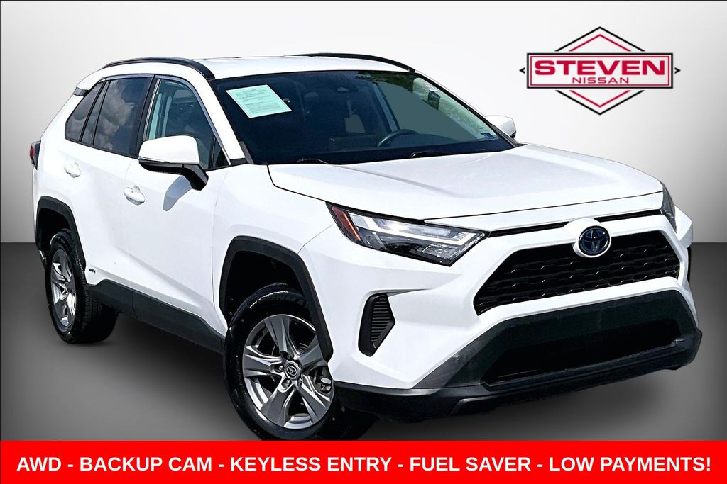 2022 Toyota RAV4 Hybrid XLE AWD