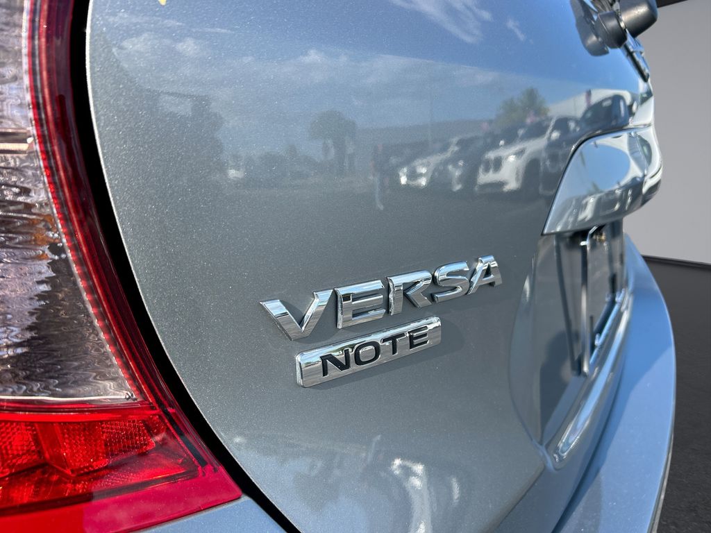 Thumbnail: 2015 Nissan Versa Note - 31