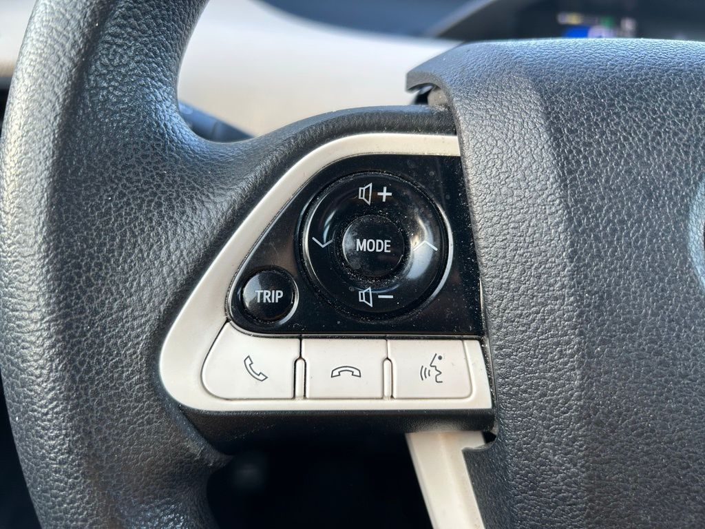 Thumbnail: 2018 Toyota Prius - 19