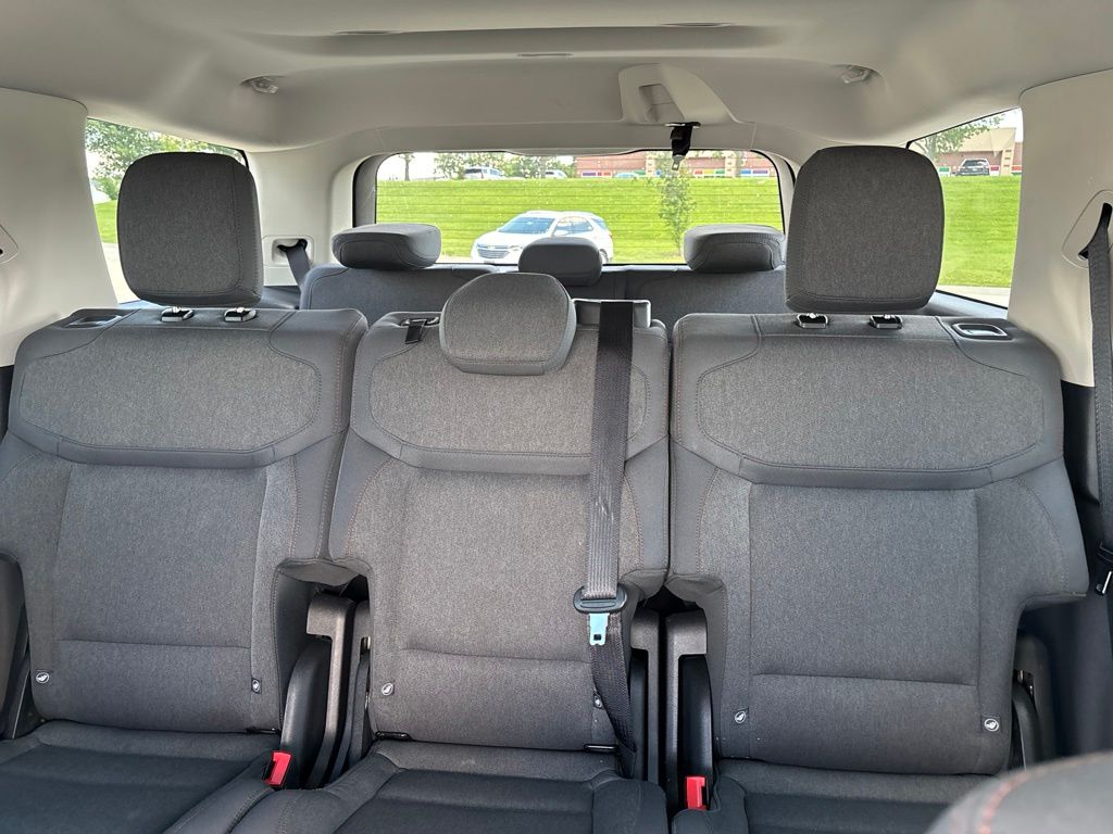 Used 2025 Ford Expedition SUV