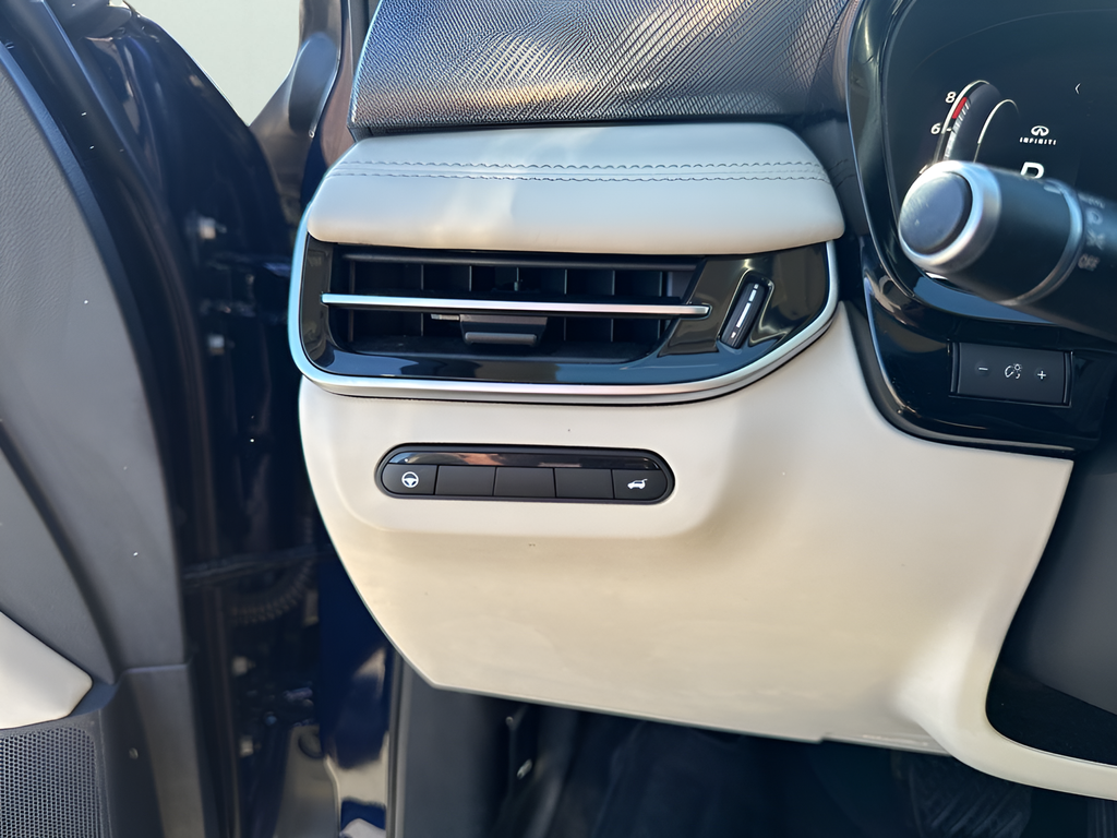 Used Car 2023 Infiniti Qx60  Luxe For Sale Under $40,000 In Austin, Texas