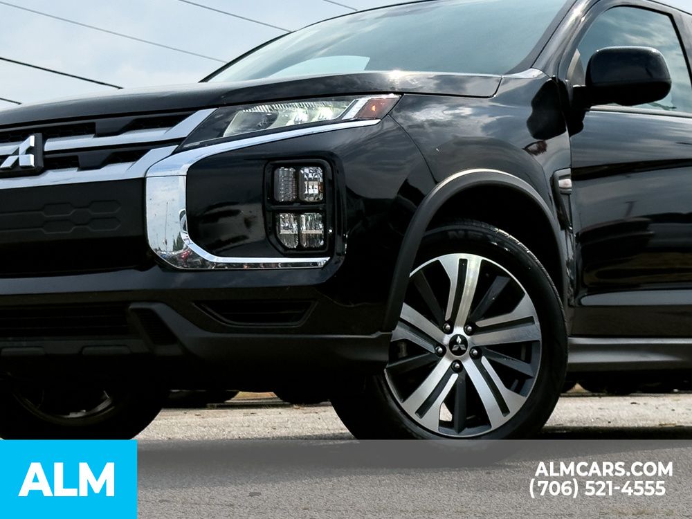 Used 2024 Black Mitsubishi 2.0 ES image 8