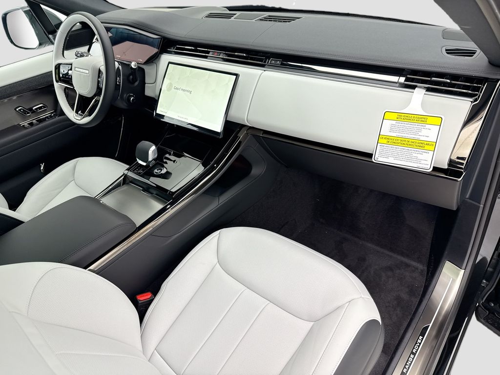 Thumbnail: 2026 Land Rover Range Rover Sport - 16