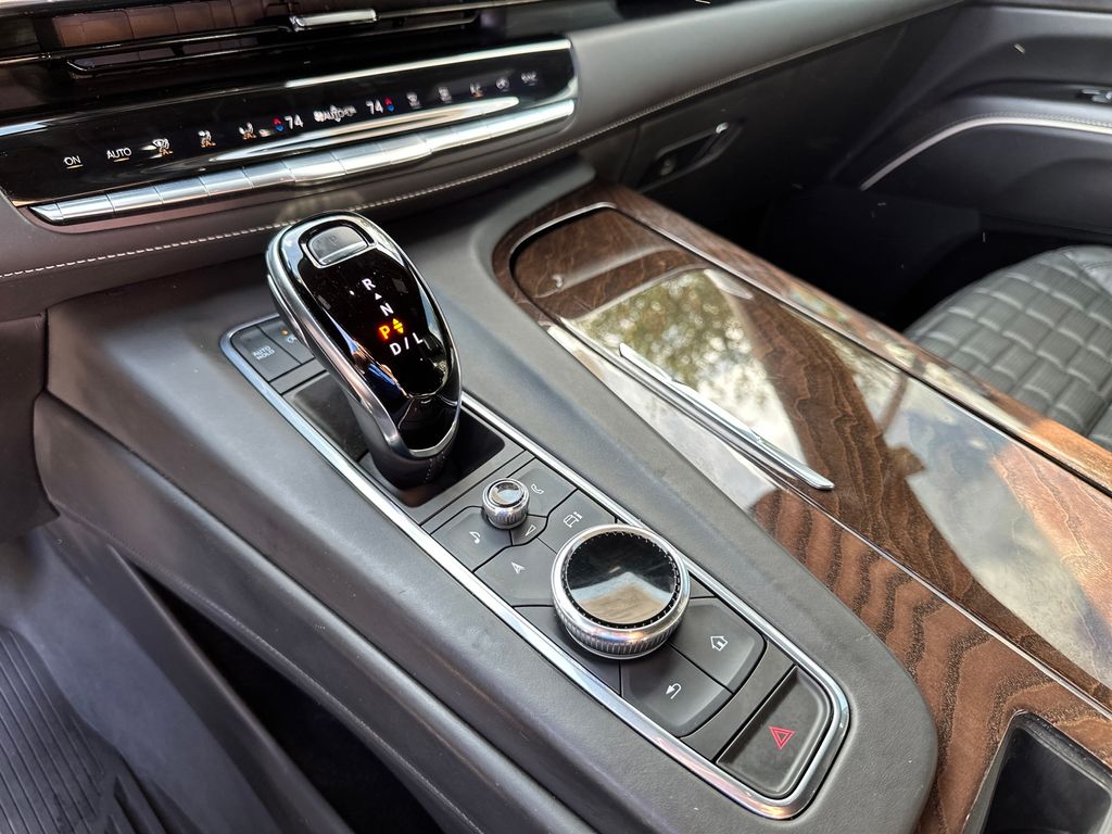 Used Car 2021 Cadillac Escalade  Sport Platinum For Sale Under $70,000 In Austin, Texas
