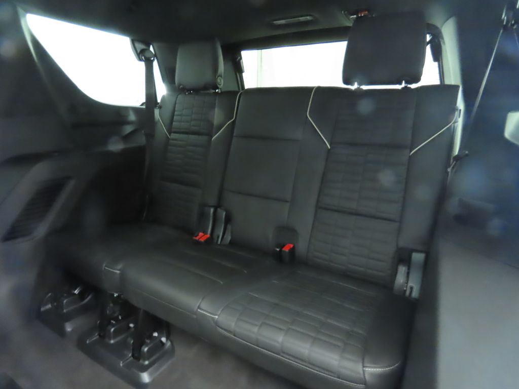 2024 Cadillac Escalade V 22