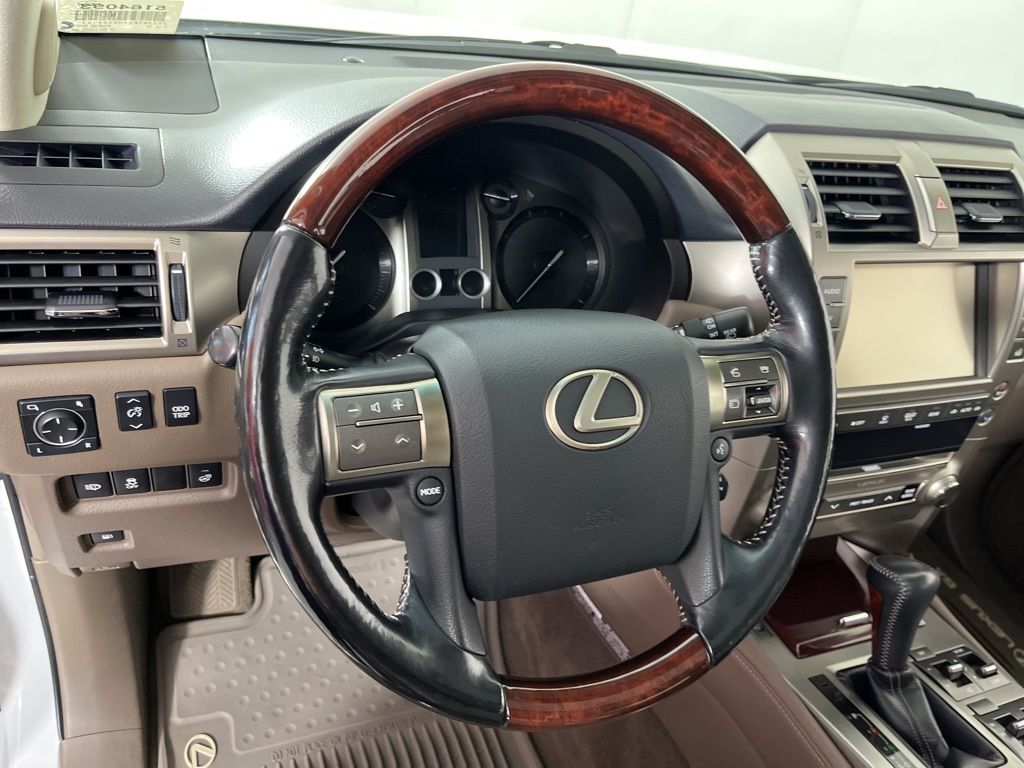 Thumbnail: 2017 Lexus GX - 29