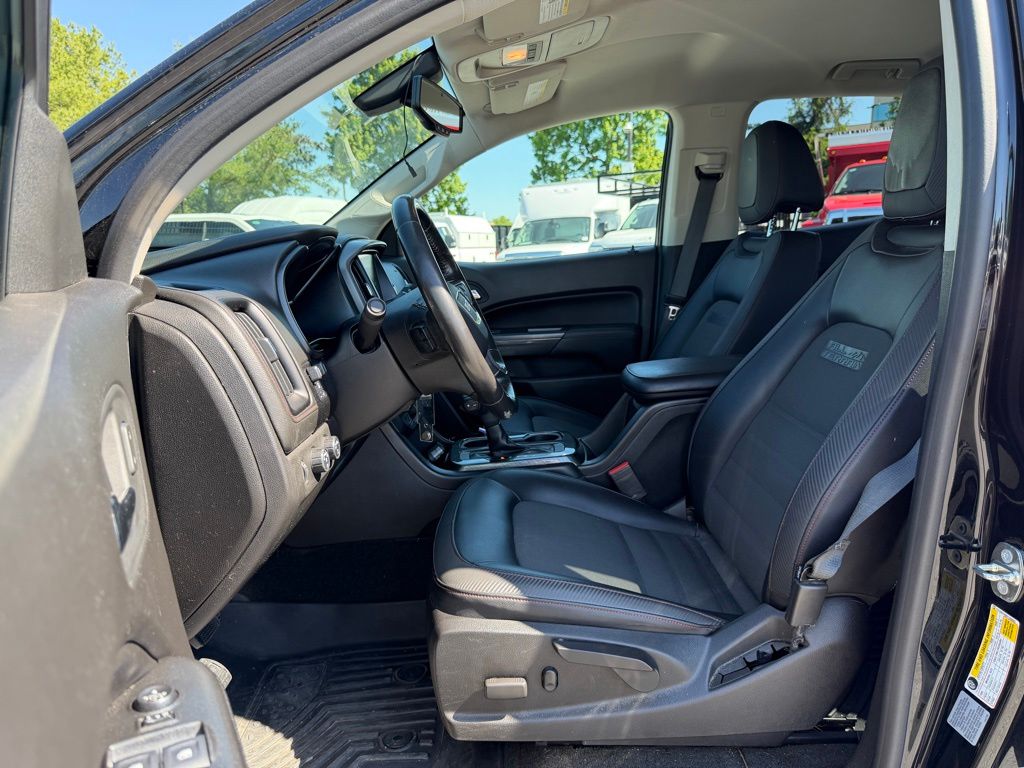 2017 GMC Canyon SLE