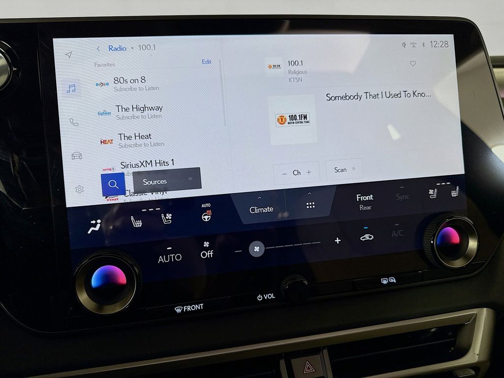 Thumbnail: 2025 Lexus RX - 15