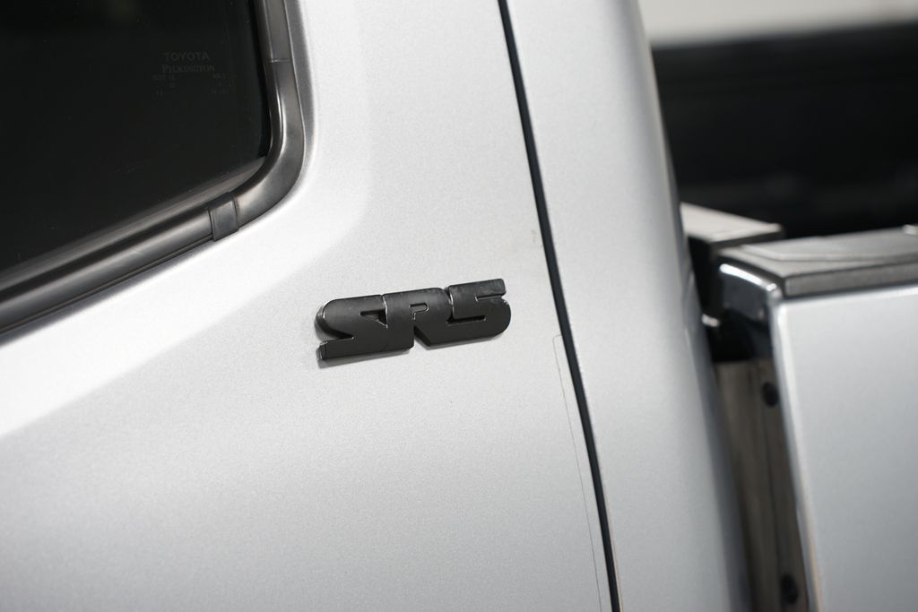 Thumbnail: 2021 Toyota Tacoma - 11