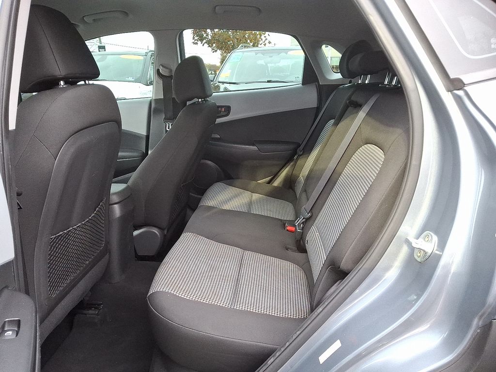 Thumbnail: 2018 Hyundai Kona - 10