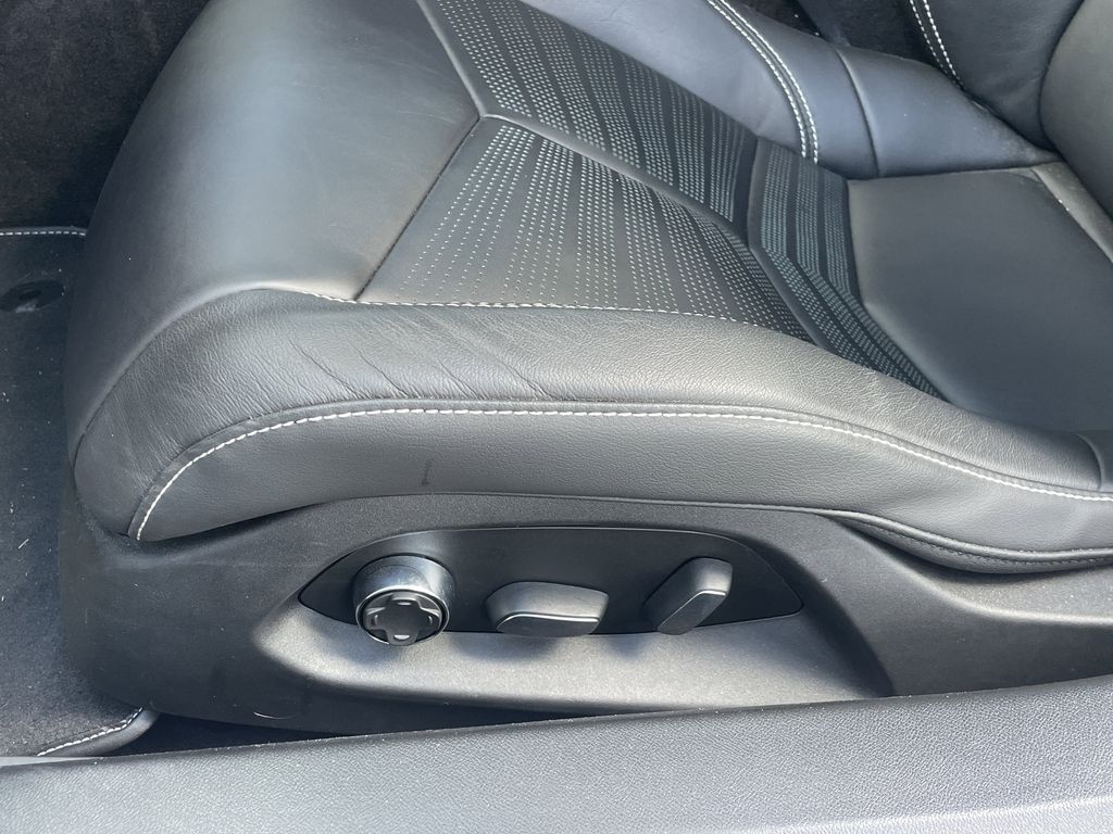 used 2022 Chevrolet Corvette car, priced at $69,992