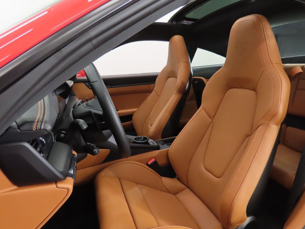 Thumbnail: 2026 Porsche 911 - 5