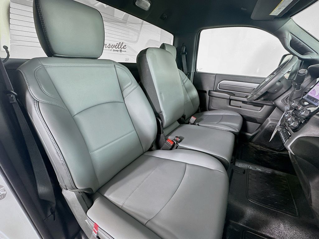 New 2026 White Ram Tradesman 84CA Dually image 10