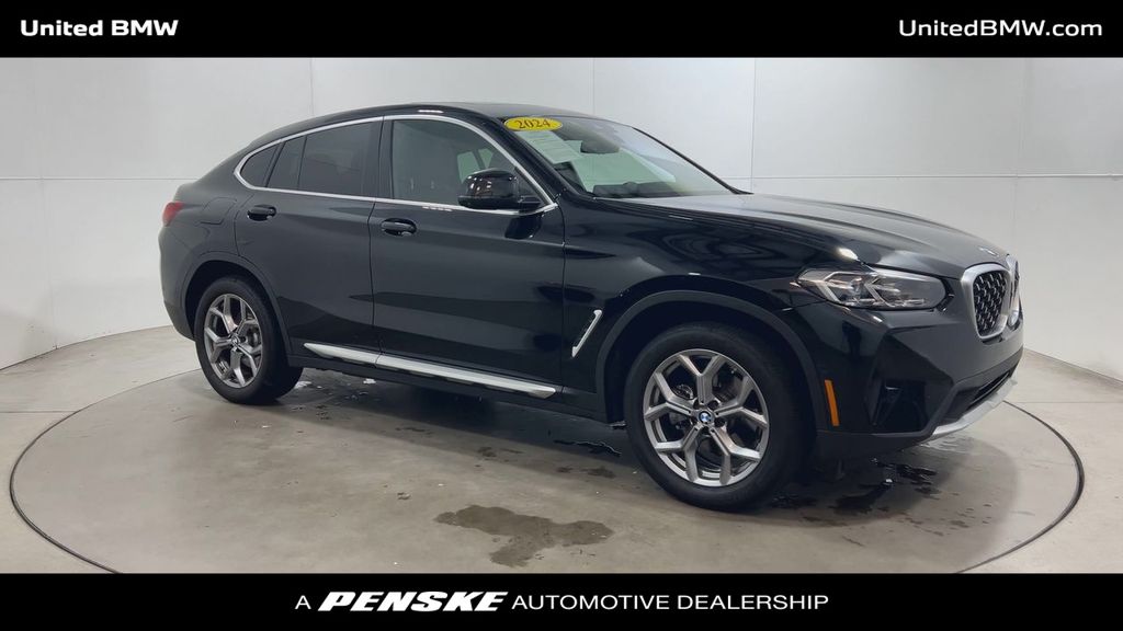 Thumbnail: 2024 BMW X4 - 2