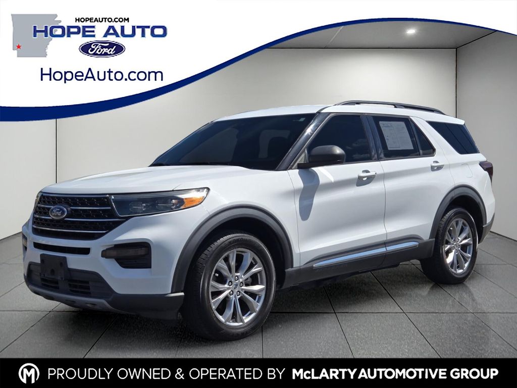 Oxford White 2020 Ford Explorer SUV / Crossover All-Wheel Drive Automatic