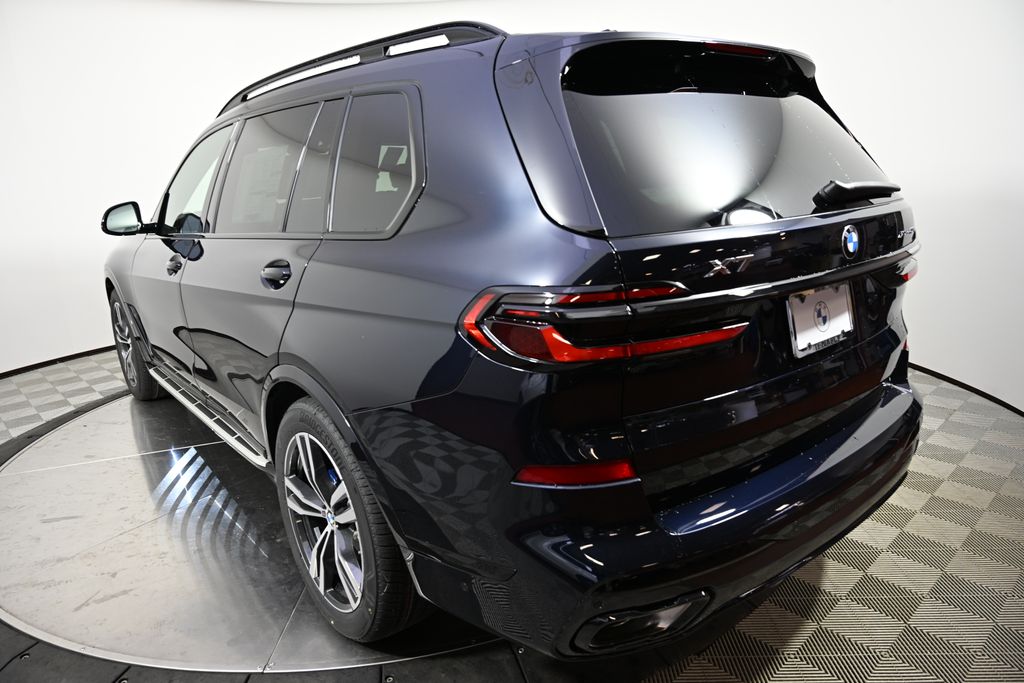 Thumbnail: 2026 BMW X7 - 3