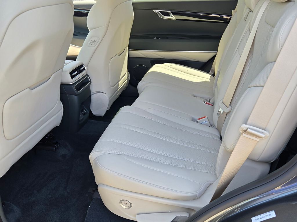 2026 Genesis GV80 - $59,214