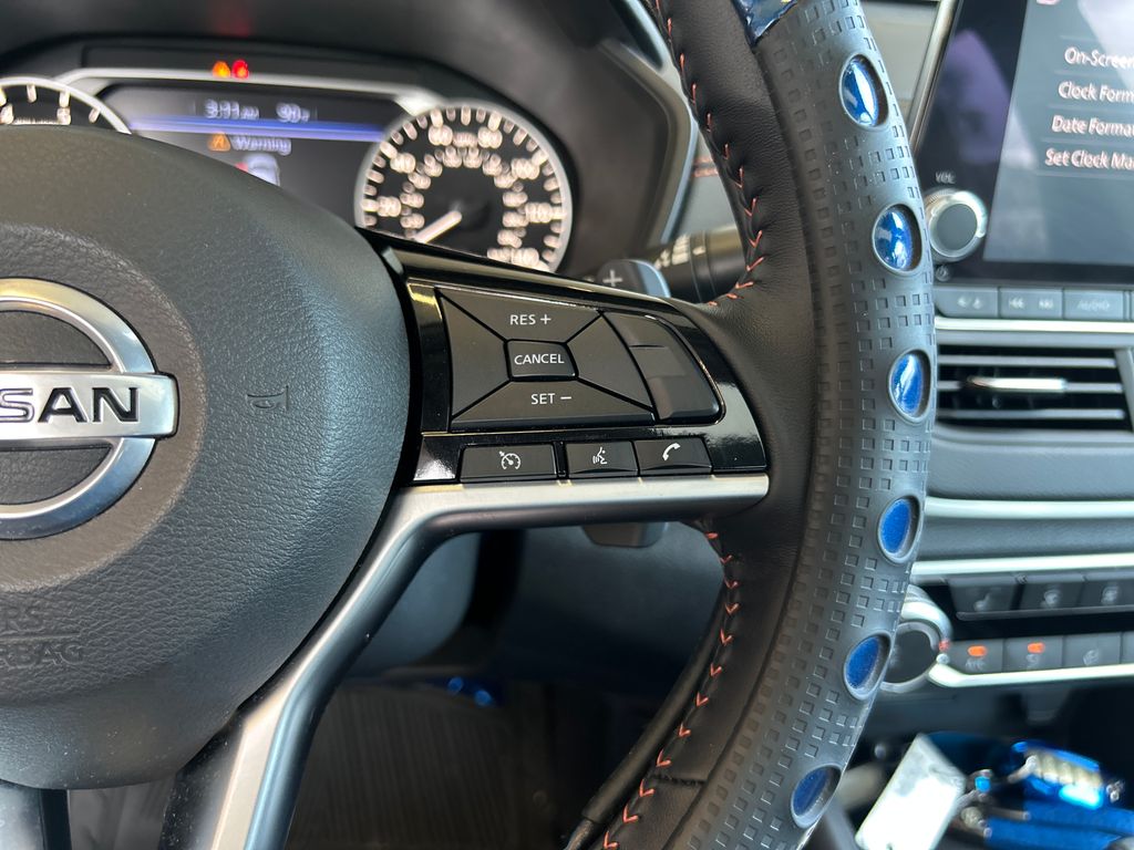 2021 Deep Blue Pearl Nissan Altima 2.5 SR FWD Sedan