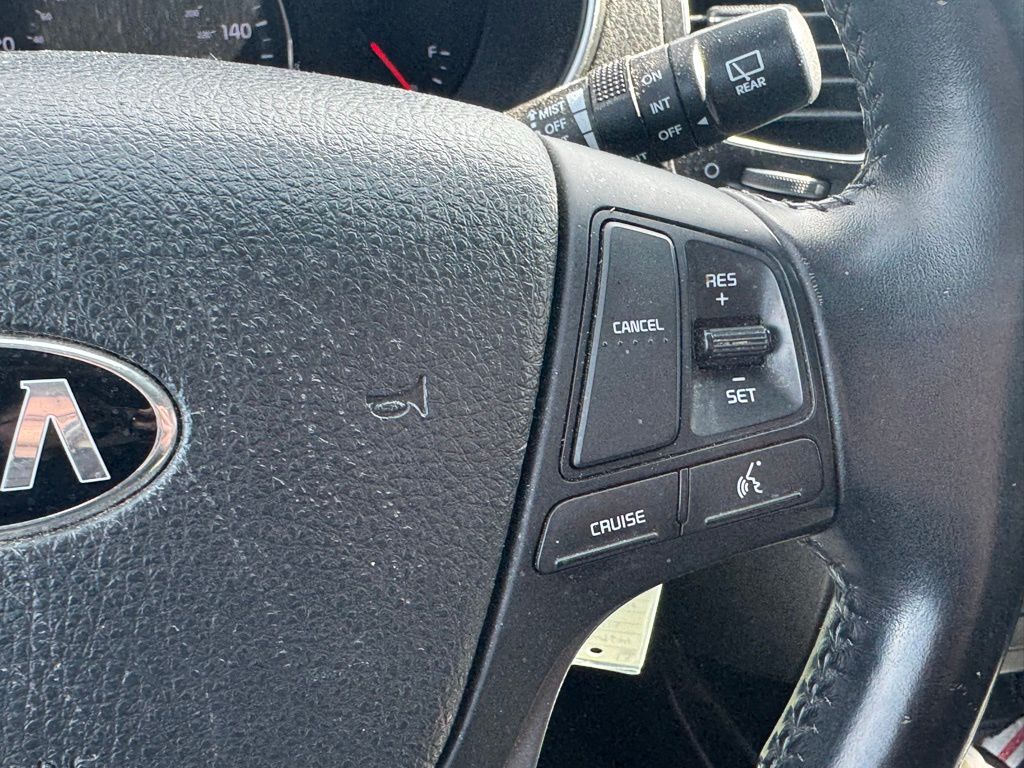 Used 2015 Gray Kia LX image 30