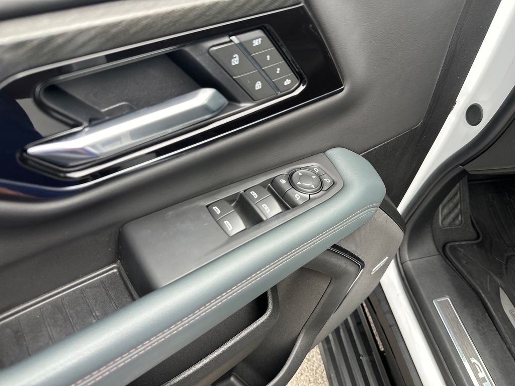 Used Car 2025 Gmc Yukon  At4 For Sale Under $80,000 In Austin, Texas