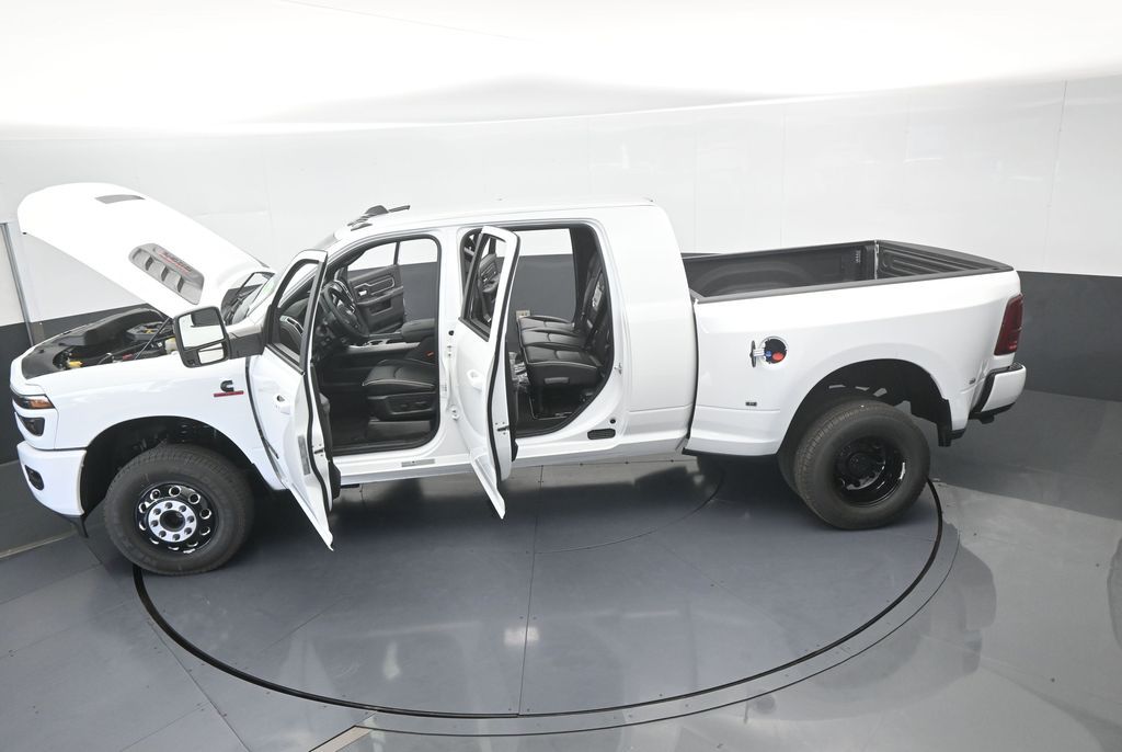 New 2026 Bright White Clearcoat Ram Laramie image 20