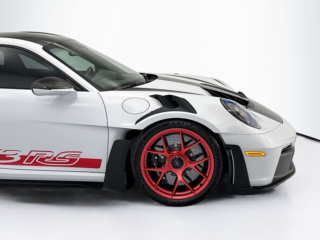 Thumbnail: 2025 Porsche 911 - 11