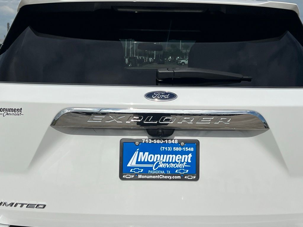 2022 Ford Explorer Limited White at Shottenkirk Kia Fort Bend
