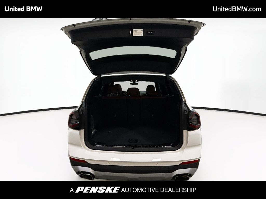 Thumbnail: 2023 BMW X3 - 14