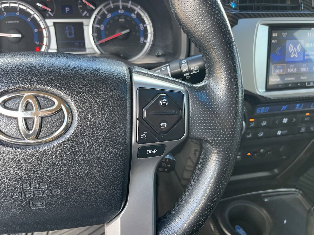 2014 Toyota 4Runner Limited 29