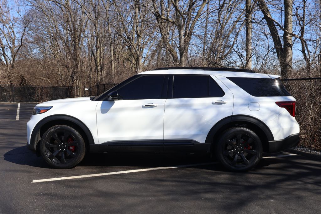 Thumbnail: 2023 Ford Explorer - 4