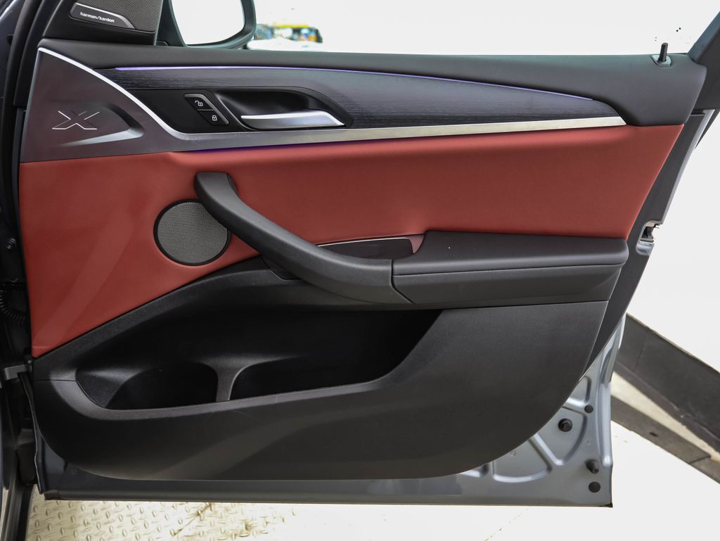 Thumbnail: 2024 BMW X3 - 29