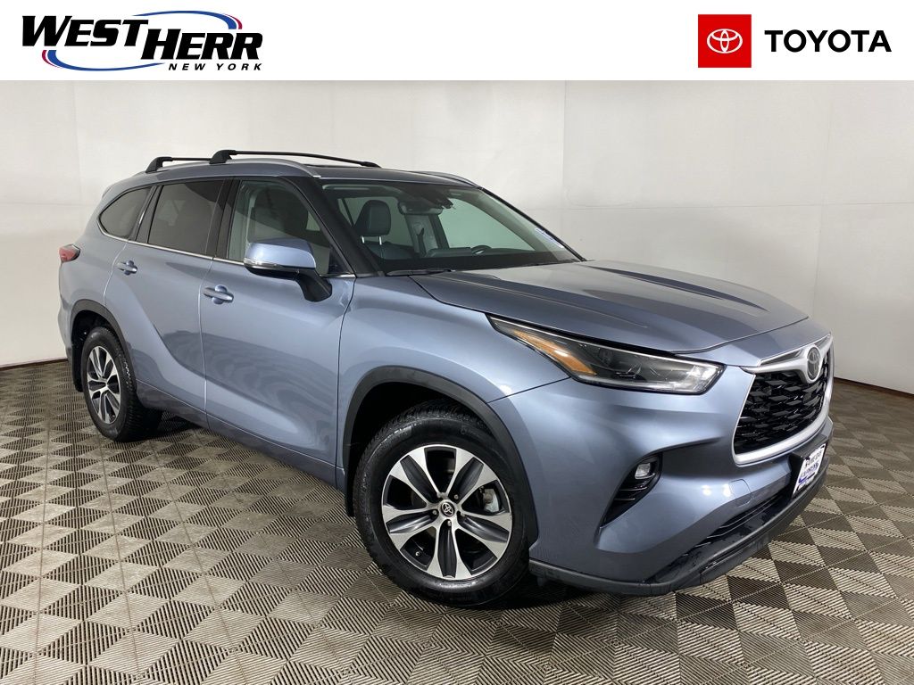 2021 Toyota Highlander XLE AWD