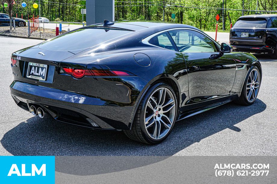 Used 2020 Black Jaguar R-Dynamic image 6
