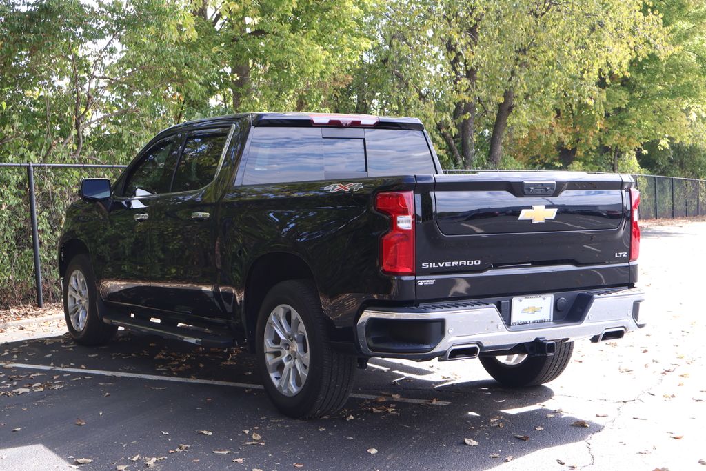 Thumbnail: 2022 Chevrolet Silverado 1500 - 5