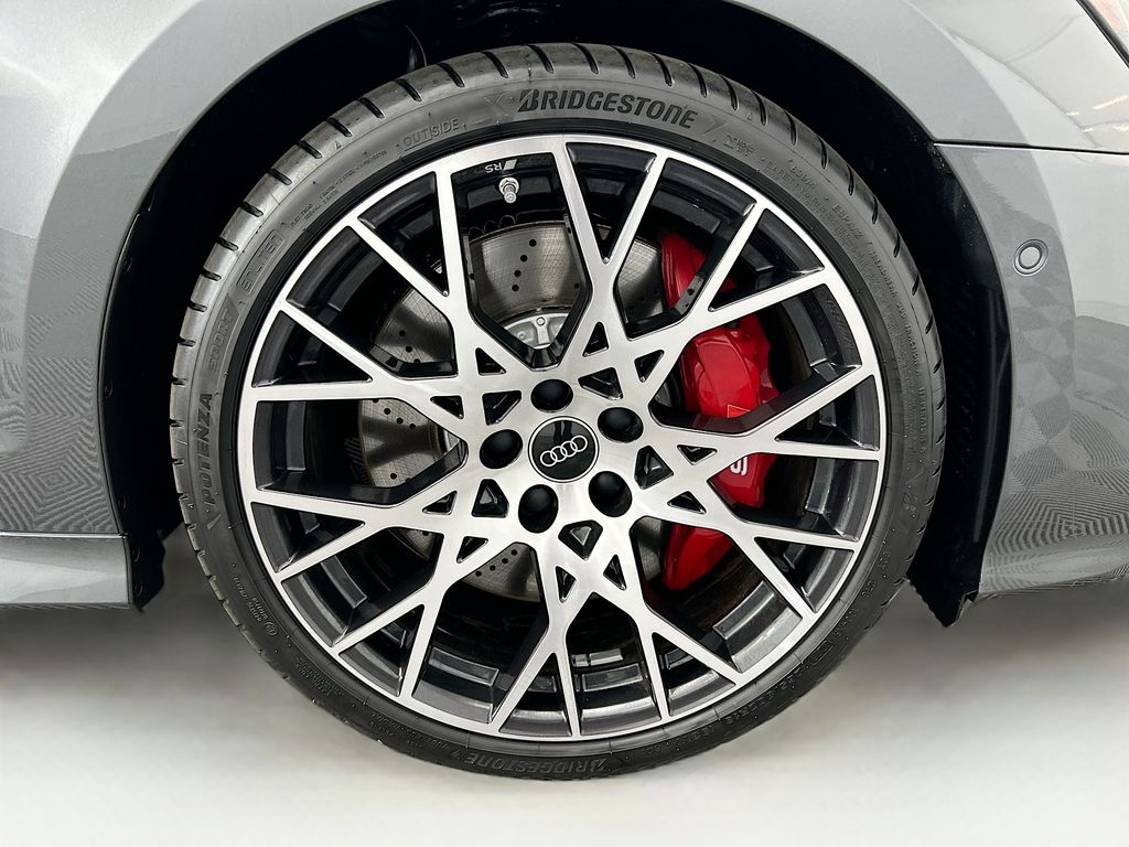 Thumbnail: 2025 Audi RS 3 - 31