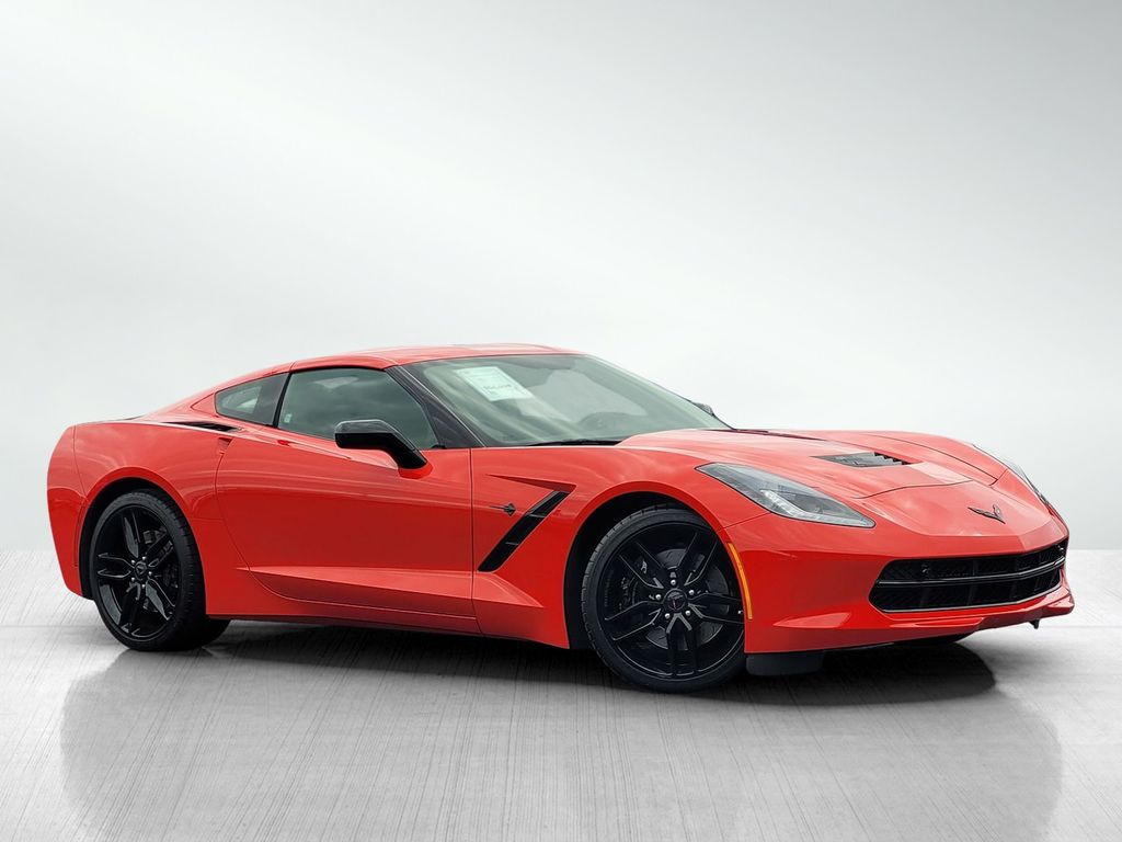 2017 Chevrolet Corvette Rojo (Torch Red) Coupé Tracción trasera 7 velocidades Manual