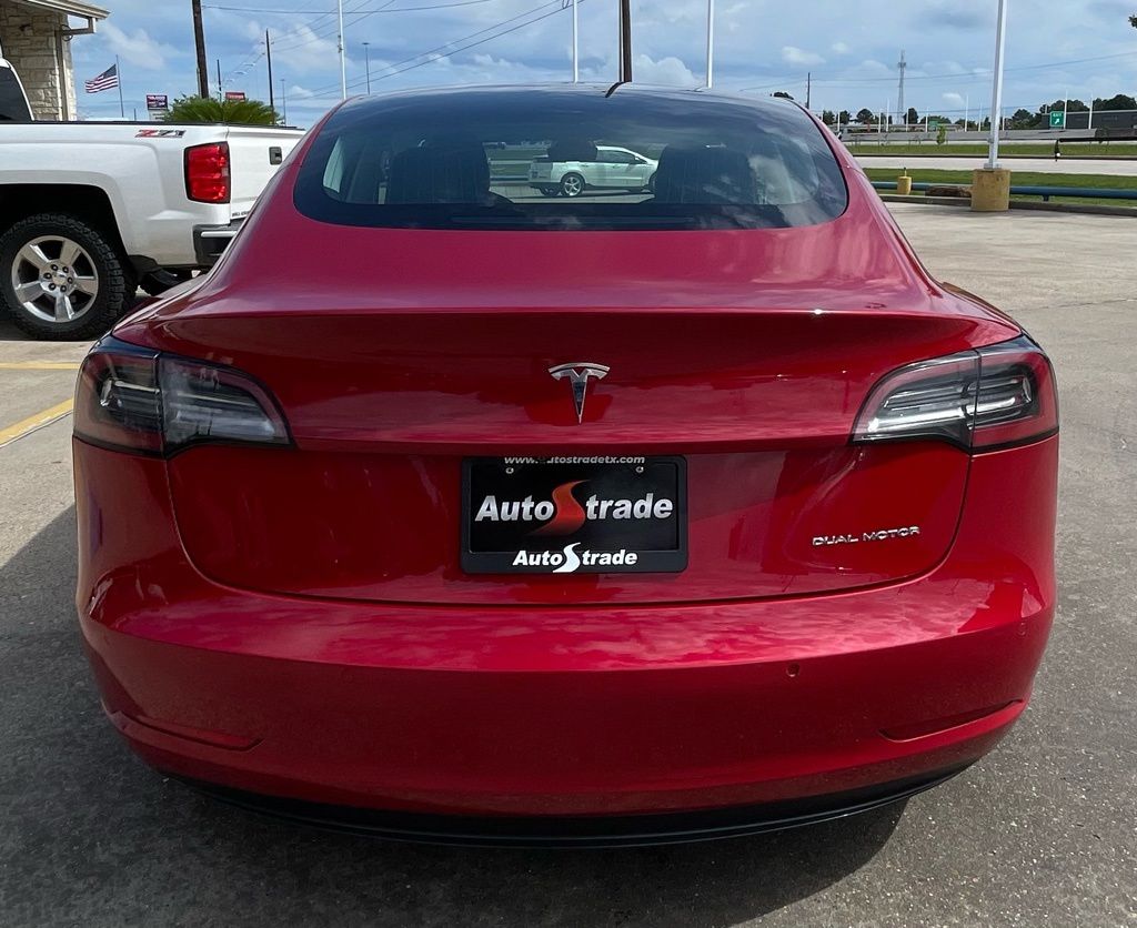 2018 Tesla Model 3 Long Range - 10