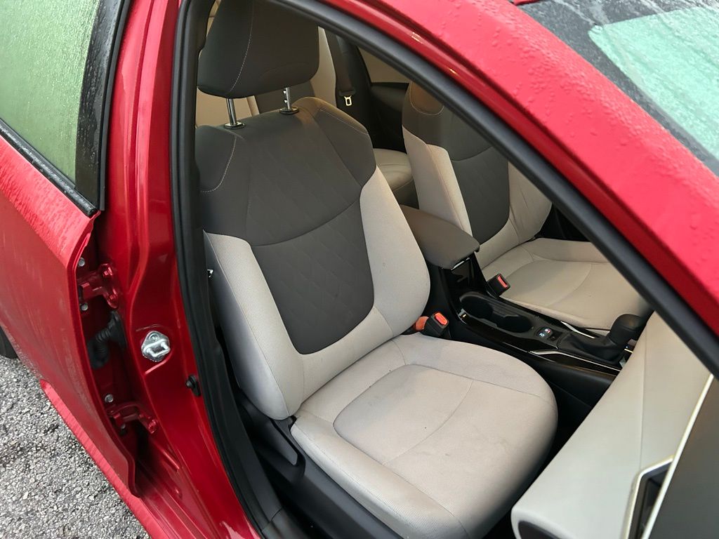 Thumbnail: 2021 Toyota Corolla - 15