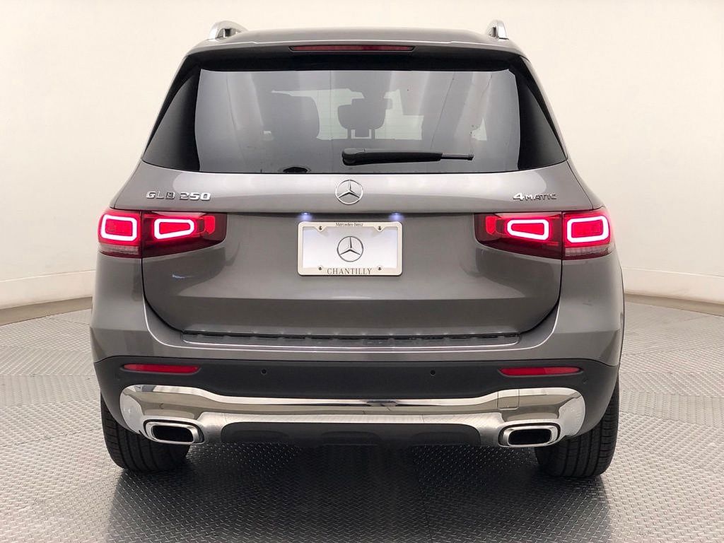 Thumbnail: 2023 Mercedes-Benz GLB - 5
