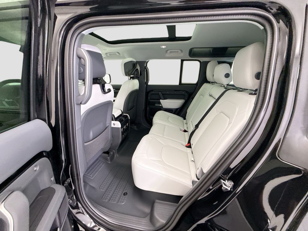 Thumbnail: 2026 Land Rover Defender - 20