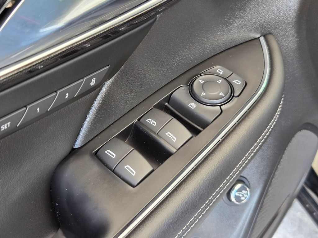 Used 2023 Buick Envision SUV