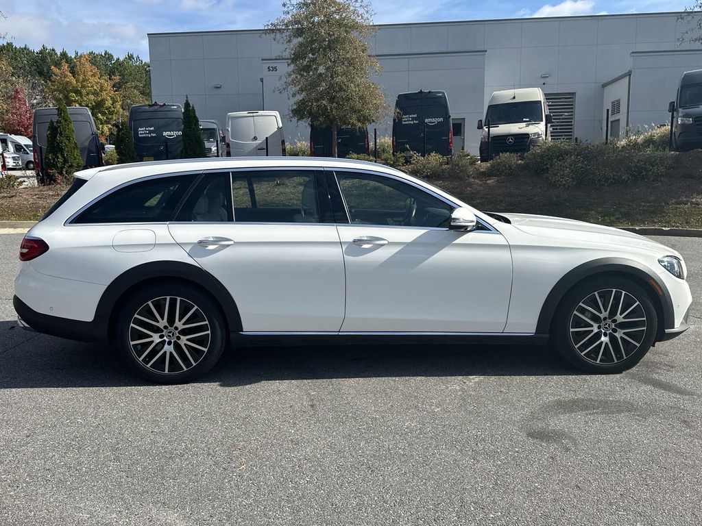 2022 Mercedes-Benz E-Class E 450 9