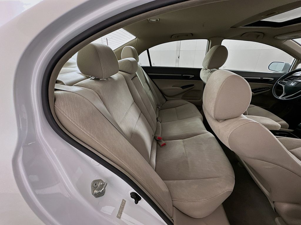 Thumbnail: 2011 Honda Civic - 25