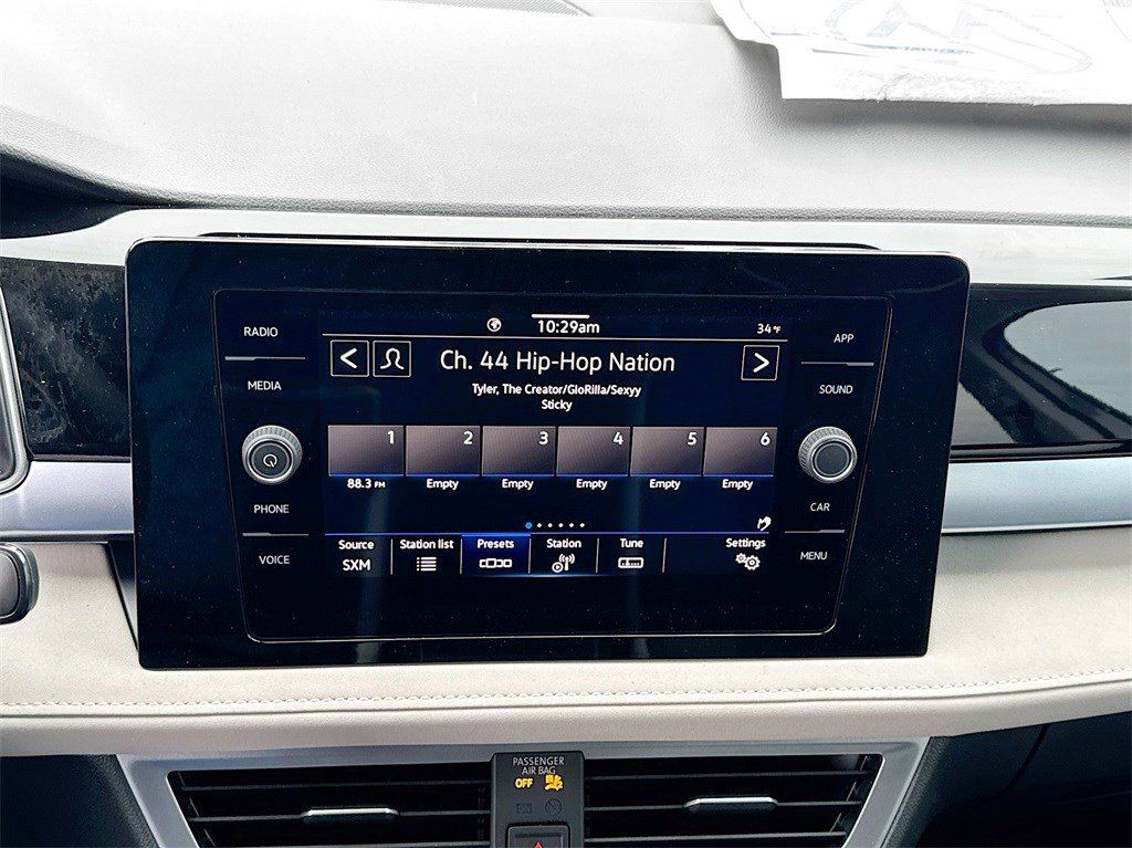 New 2025 Gray Volkswagen 1.5T SE image 14