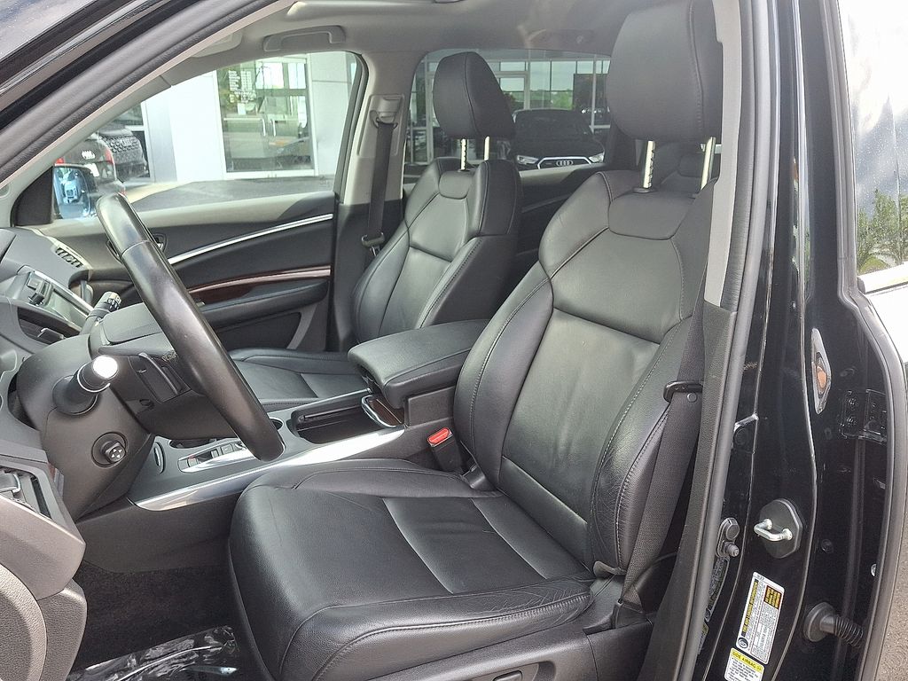 2016 Acura MDX Base 13